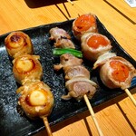 炭火焼鳥と水炊き 五郎一 - うずら玉子巻き、砂肝、ミニトマト巻き