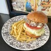 SUNDAY - 「ブルーチーズバーガー」(1620円)