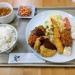 なべさん家 - ミックスフライ定食