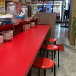 麺屋はなび - 店内。