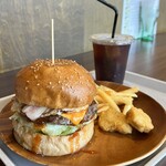 R-cafe BURGER - 
