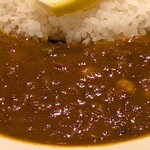 CAFE SALVADOR BUSINESS SALON - CAFE SALVADOR ＠茅場町 カリィサルバドルのコリアンダーなどのスパイスが効いた辛いひよこ豆カレー
