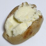 パン・ドゥ・マルシェ - マカダミアナッツとミルキー_練乳クリーム