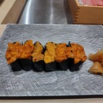 銀座のみこ寿司 - うに[チリ、カナダ、カナダ]