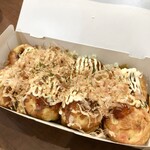 米乃家 - たこ焼き（8個入）　¥600