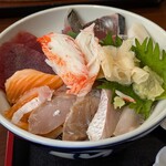 大衆酒場 きりゅう - たっぷりの魚介♪