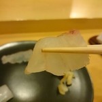 鮨 いとう - 鮃。リフト(^-^)/