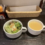 下北沢 とろける大人のハンバーグ - 