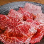 和牛とタン 焼肉 とみ - 