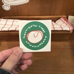 カレーの店 八月 - ステッカー