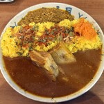 カレーの店 八月 - ポークカレー&あいがけキーマ