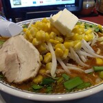 丸源ラーメン - 味噌バターコーンラーメン＋茹で野菜