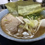らぁめん八の風 - 料理写真:家系のラーメンです