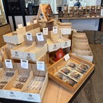 QUON CHOCOLATE & DEMI-SEC 福岡六本松店 - 