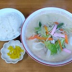一膳めし 青木堂 - ちゃんぽん＠７５０円（税込）と小ごはん＠２００円（税込）