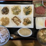 お茶の間 久太郎 - とろろ膳馬刺し付き　1,500円