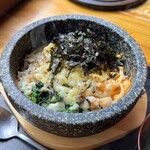 焼肉SHION - 石焼ビビンバ（980円） チーズ追加（+180円）