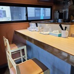 中華そば千の空 - 店内