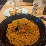 てっぱんのスパゲッティ - 料理写真:少しサラっとしたナポリタン！求めてたケチャップ甘めのねっとりタイプではなかったです。