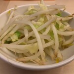 つけそば 周 - お野菜　モヤシとキャベツ
