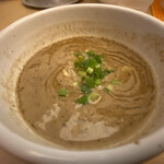 つけそば 周 - 濃厚つけ汁