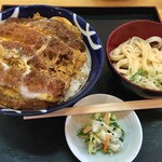 丸岡うどん - カツ丼セット