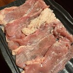 鶏焼専門店 マルエ - 