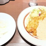 グラバー亭 - 料理写真:チキン南蛮(1,600円)