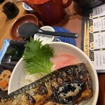 熱田ひもの食堂/サラマンダー酒場 - 