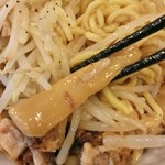 中華そば 七麺鳥 - 極太メンマ