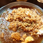 欧風カリーＭ - 牛すじ煮込みカレー　(大盛無料ライス300g)『ルウ増+110円』