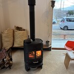 らくだ文庫 - 薪ストーブ