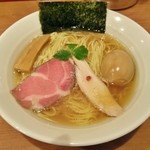 中華そば 七麺鳥 - 味玉醤油ラーメン 850円