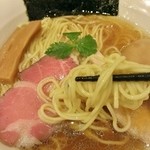 中華そば 七麺鳥 - 進化が止まらない素晴らしい醤油味！