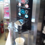 セブンイレブン - 内観写真:コーヒーマシーンは１台