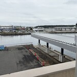 三崎「魚市場食堂」 - 