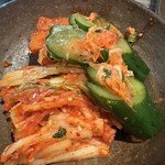 上野太昌園 - キムチ盛り合わせ