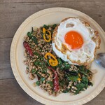 ガパオ・タ・ぺー - 料理写真: