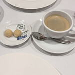 サラマンジェ ドゥ カジノ - 