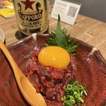 日本のお酒と馬肉料理 うまえびす - 桜ユッケの輝きよ…