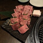 炭火焼肉 ナカオ商店 - 