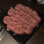 炭火焼肉 ナカオ商店 - 