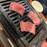 大阪焼肉 うしとみ - 