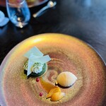 DINING & BAR TABLE 9 TOKYO - 