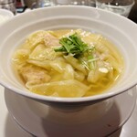 金蠍 - エビワンタン麺（塩）