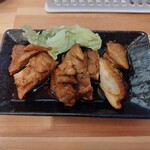 立ち飲み 憩の場 - とり肉煮(400円)