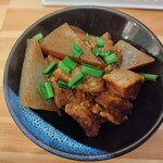 立ち飲み 憩の場 - 煮豚(400円)