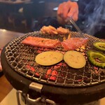 炭火焼肉 琉宮苑 - 