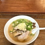 河内の味 ニンニクラーメン 仁 - 