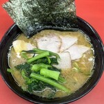 ラーメン 杉田家 本店 - 